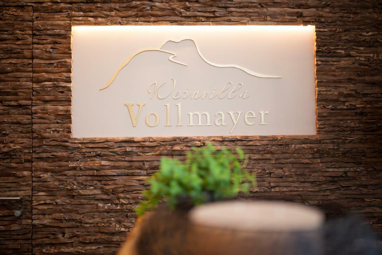 Weinvilla Vollmayer Hilzingen Buitenkant foto